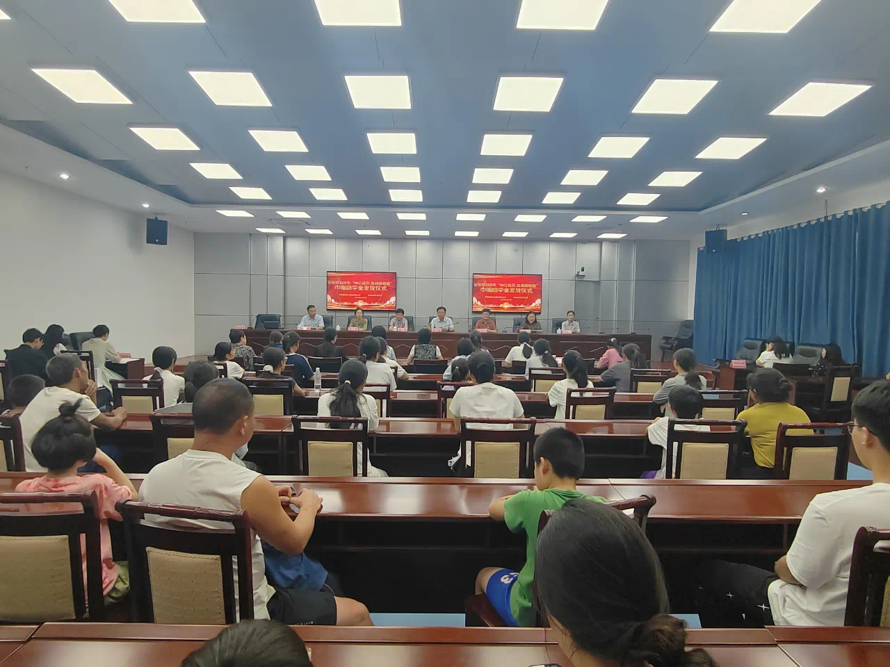 爱心汇聚  点亮希望——宿州市妇联举办2025...